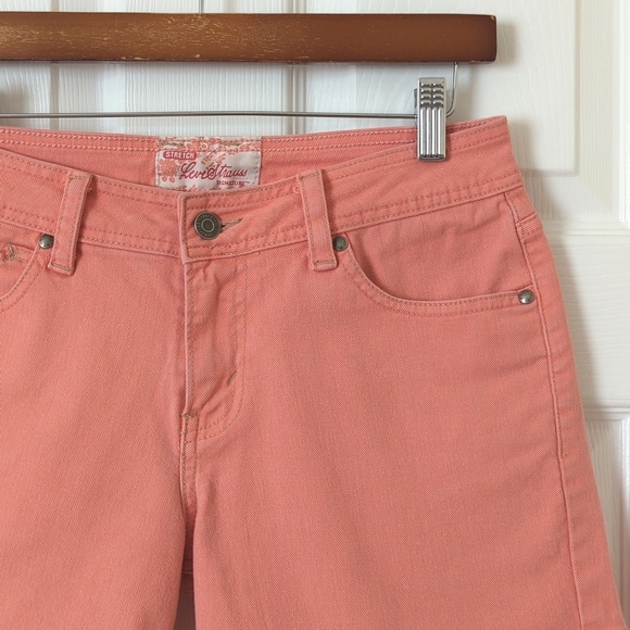 Signature by Levi Strauss Y2K Classic Mid Rise Slim Fit Jean Shorts Coral Pink 4 - Picture 2 of 12